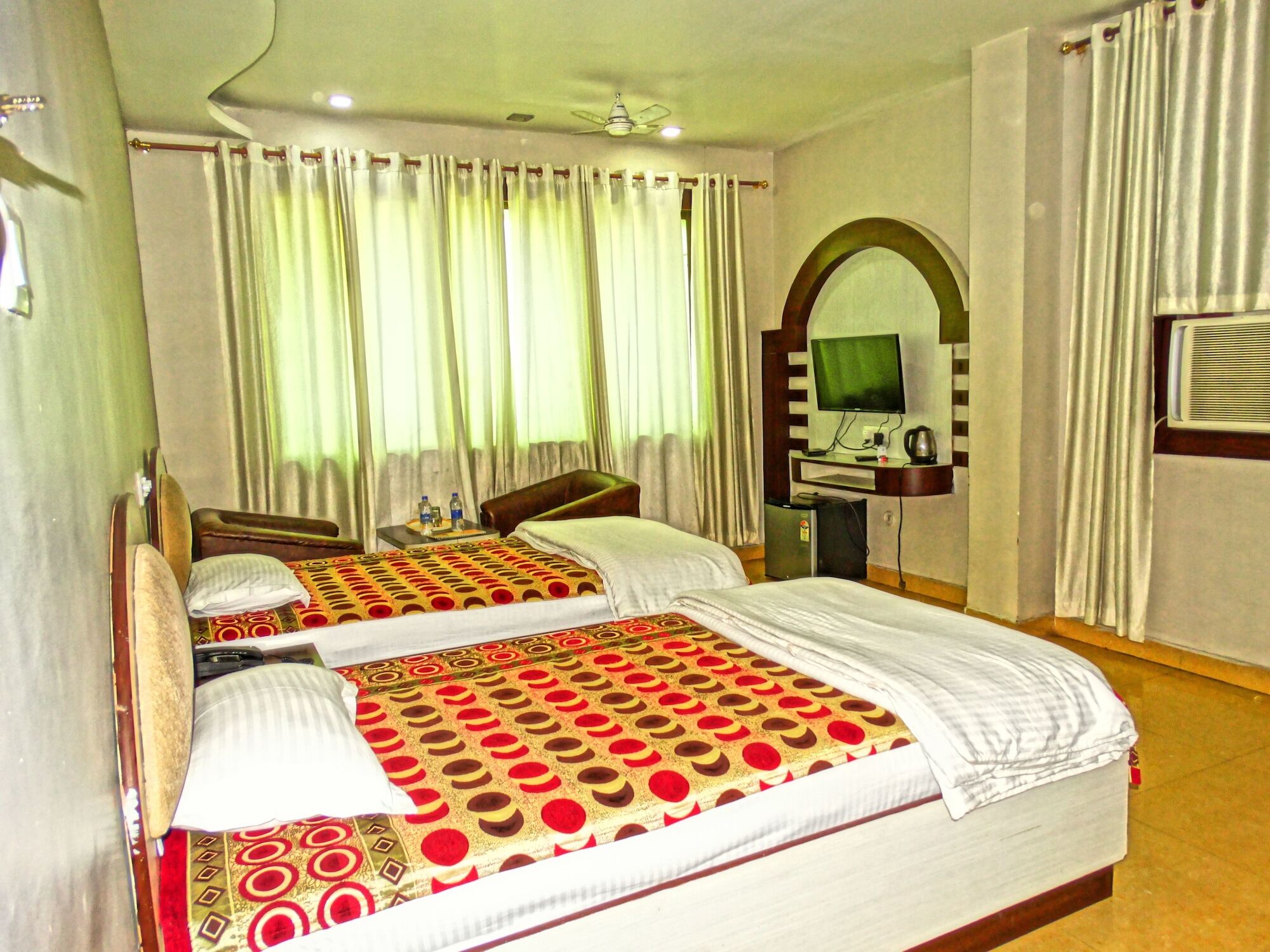 Hotel Garv Residencia Gaya Exterior photo